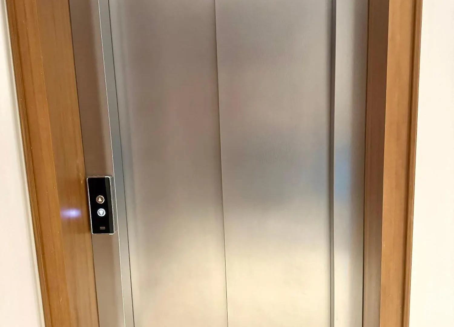 Denis Luxury Apartment Delijorgji Tirana