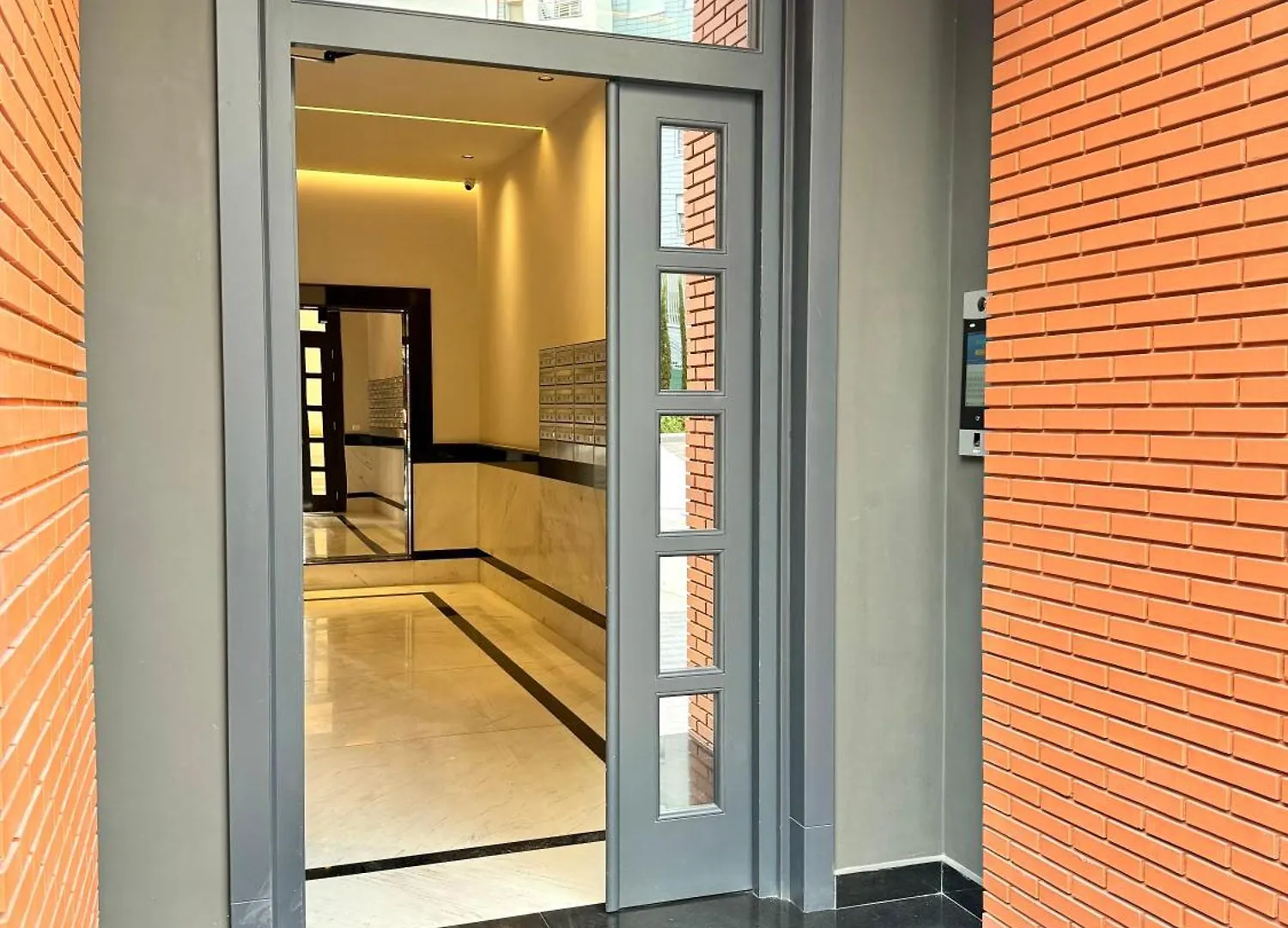 Denis Luxury Apartment Delijorgji Tirana Albania